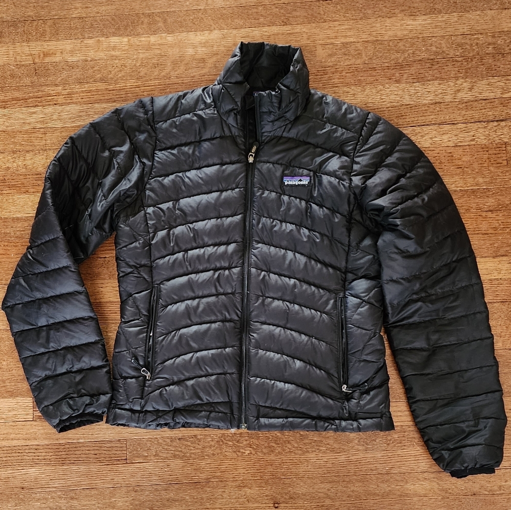 Patagonia XS Womens Black Leight Weight Puffer Jacket